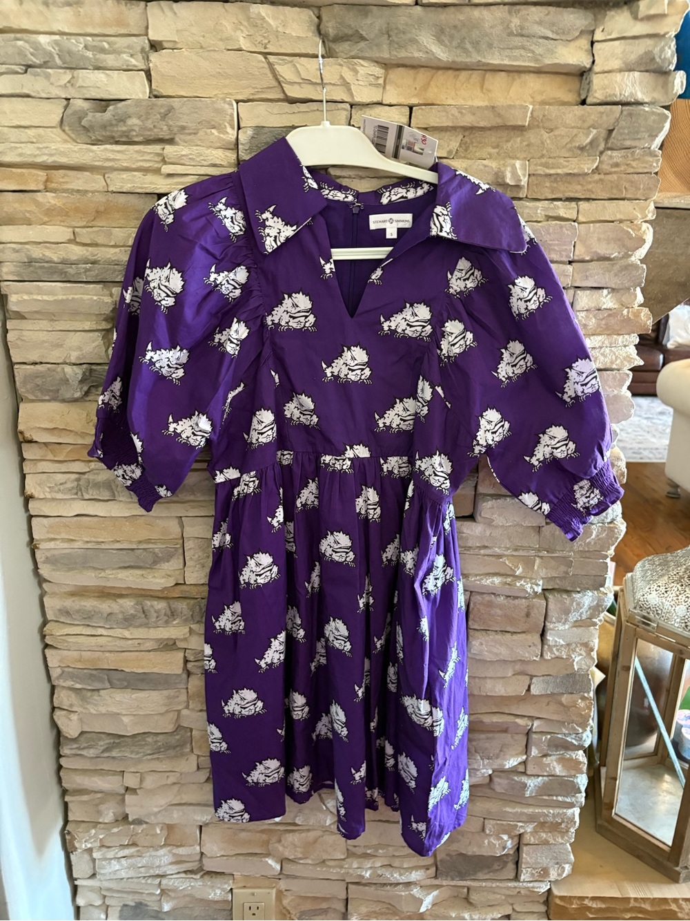 NWT, Stewart Simmons Purple Floral Puff-Sleeve Mini Dress w/ V-Neck Collar S&L